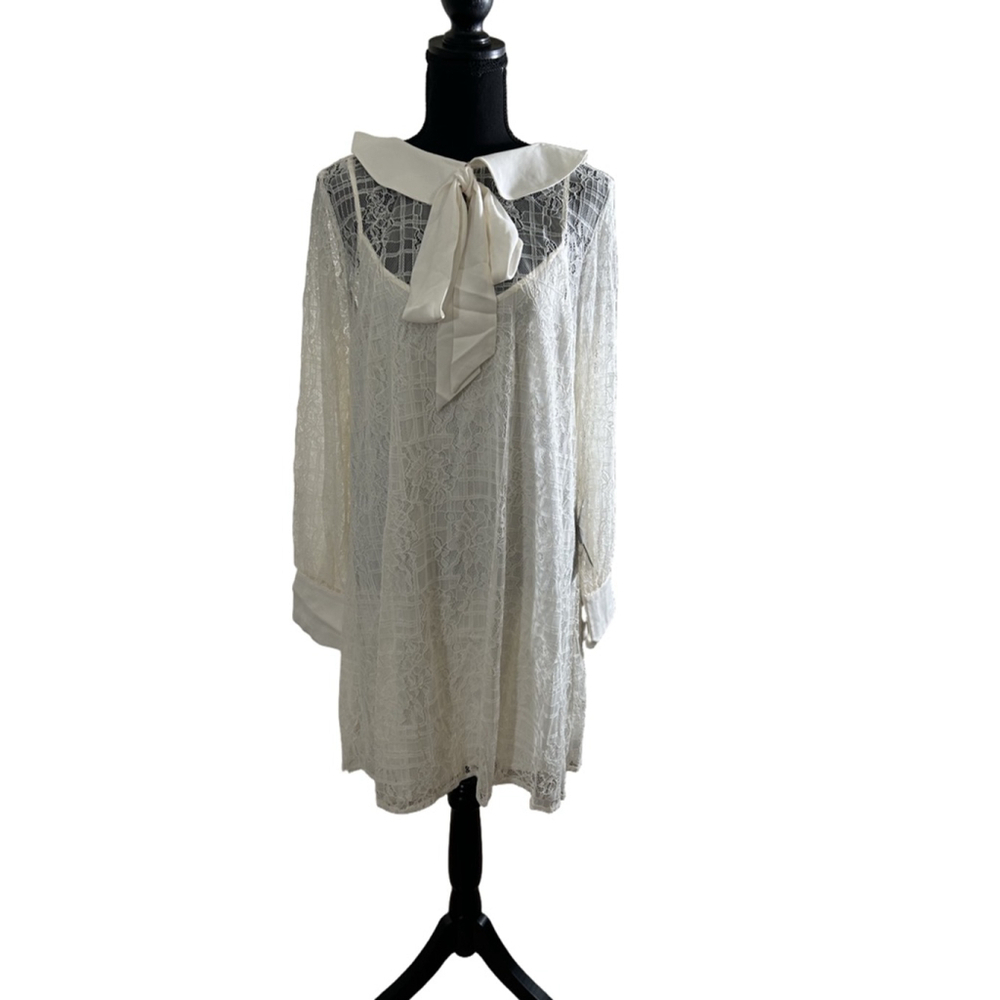 NWT HONEYMOON MAVEN SHIFT DRESS, LARGE
